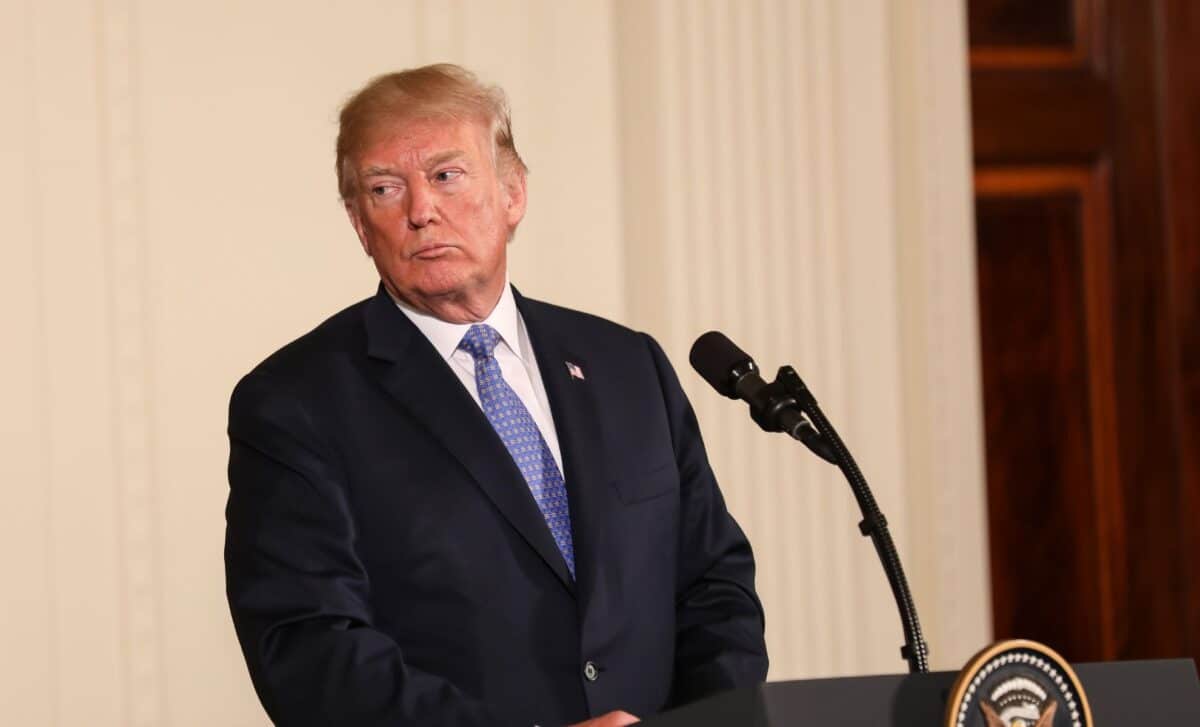 A Fleet ‘Just in Case’ Trump Sends Large US Naval Force Toward Iran Amid Rising Tensions